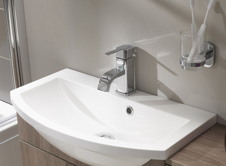 Q-Line Slimline Curved Resin Basin