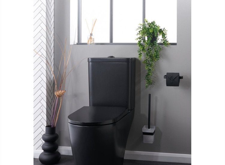 Utah Matt Black Close Coupled Open-Back WC, including Soft Close Seat